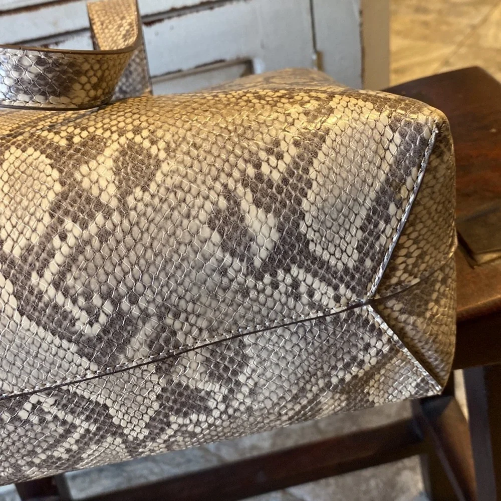 Carlos Santana leather Toto - Picture 9 of 9